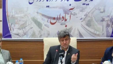 ۴۰۰ تن کالای متروکه از انبارهای بندر آبادان خارجسازی شد