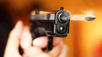 سوءقصد مسلحانه در کاخ دادگستری تهران؛ شهادت قاضی مقیسه و رازینی سوءقصد مسلحانه در کاخ دادگستری تهران؛ شهادت قاضی مقیسه و رازینی