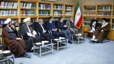 آیت الله علم الهدی: تکلیف نمایندگان مجلس پاسخ به مطالبات مردمی است
