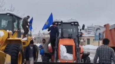 امدادرسانی نیروهای بسیج سازندگی به مردم در پی بارش برف