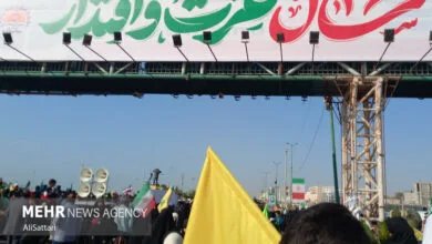 راهپیمایی ۲۲ بهمن در بندرعباس آغاز شد