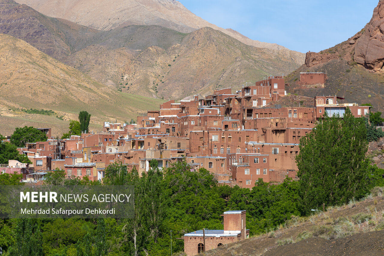 راه پر پیچ و خم ثبت جهانی «ابیانه»