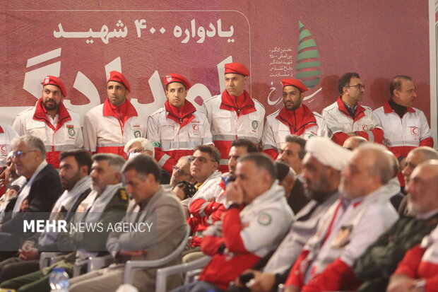 کولیوند: روحیه ایثارگری در نجاتگران امروز هلال احمر موج می‌زند