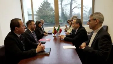 تاکید وزیر خارجه ونزوئلا بر ضرورت همکاری کشورها برای مقابله با اقدامات یکجانبه آمریکا