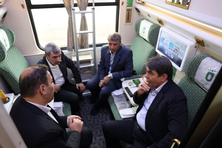 استاندار کرمان: روند اجرای راه‌آهن سیرجان-کرمان تسریع می‌شود