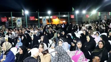 ۲۰۰ شب ایستادگی؛میدان شهدای اراک تبلور پیوند نسل‌ها درسایه‌ پرچم ایران